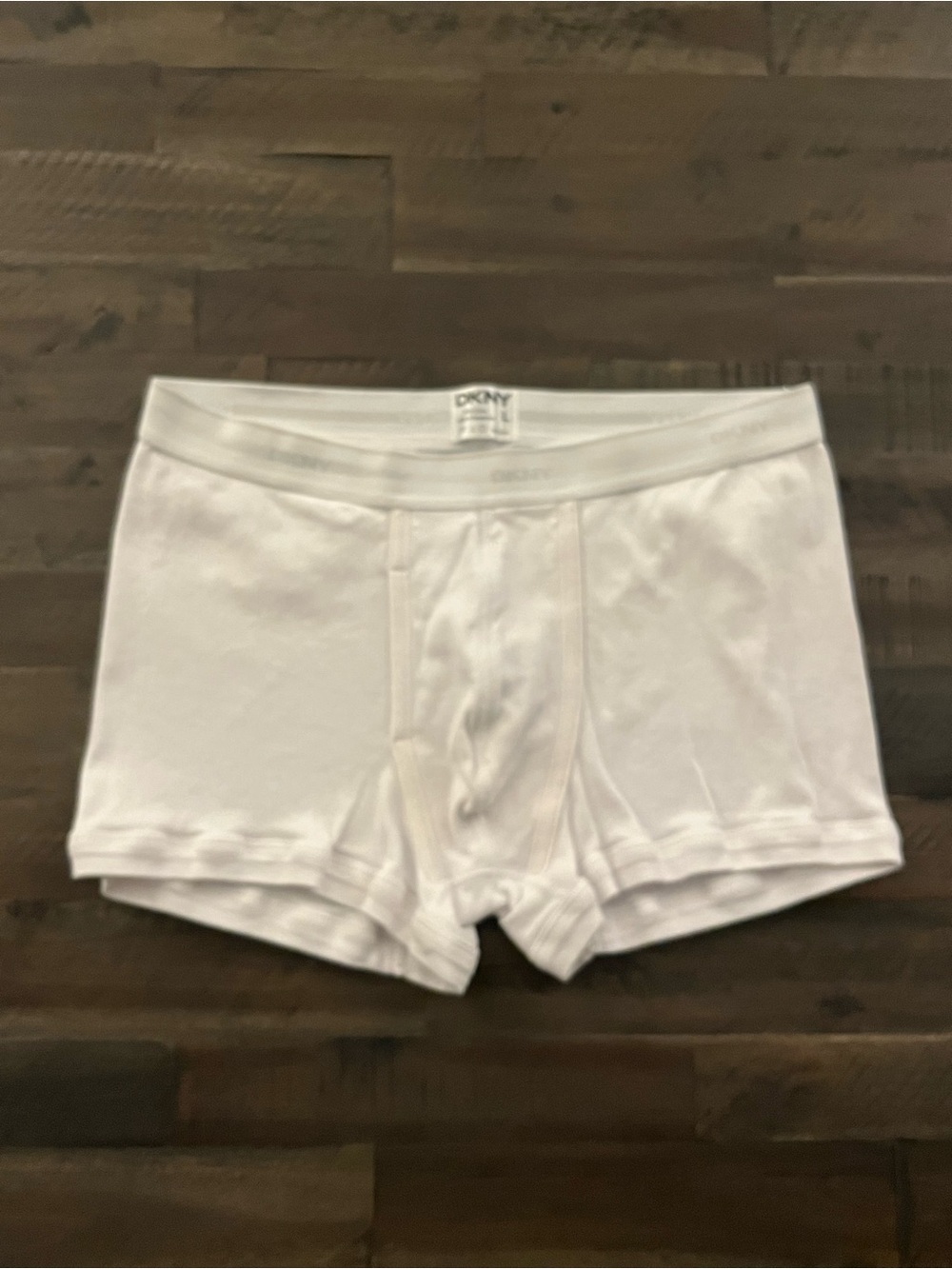 MENS DKNY WHITE BOXER BRIEFS